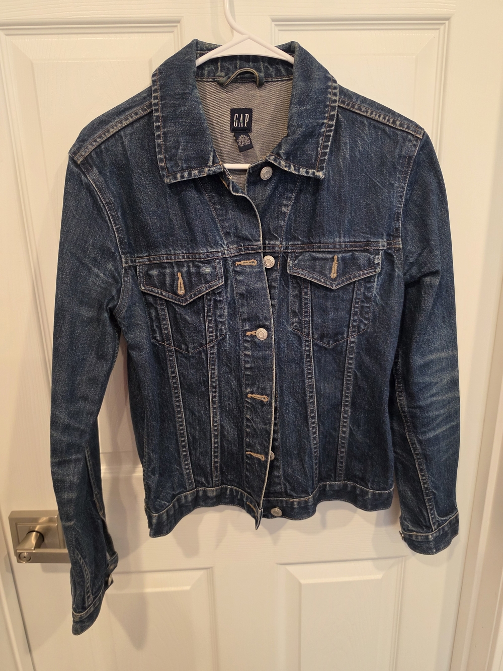 GAP Women's Blue Denim Jacket Size- Small 100% Cotton